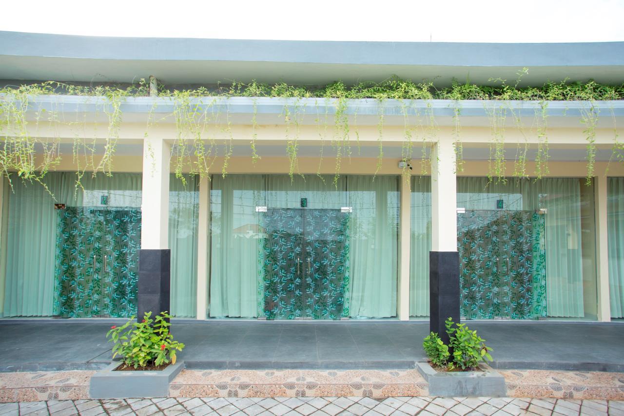 V Canggu Dormitory Dış mekan fotoğraf